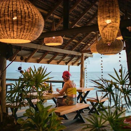 Backpack Beach Hostel & Reggae Bar Bussa Exterior foto