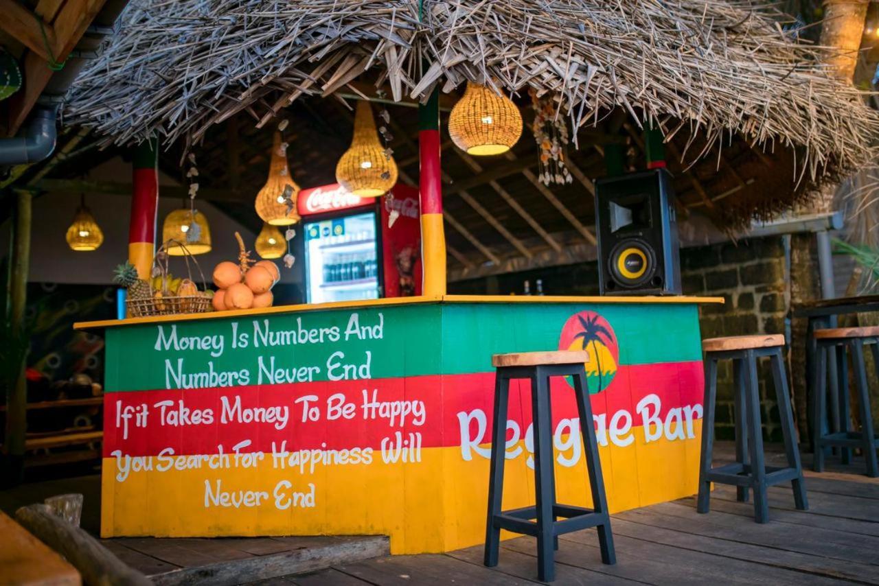 Backpack Beach Hostel & Reggae Bar Galle Exterior foto