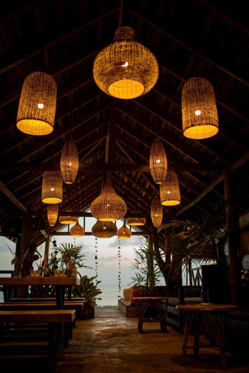 Backpack Beach Hostel & Reggae Bar Bussa Exterior foto