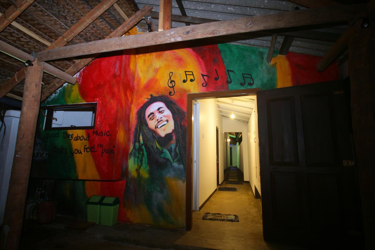 Backpack Beach Hostel & Reggae Bar Bussa Exterior foto