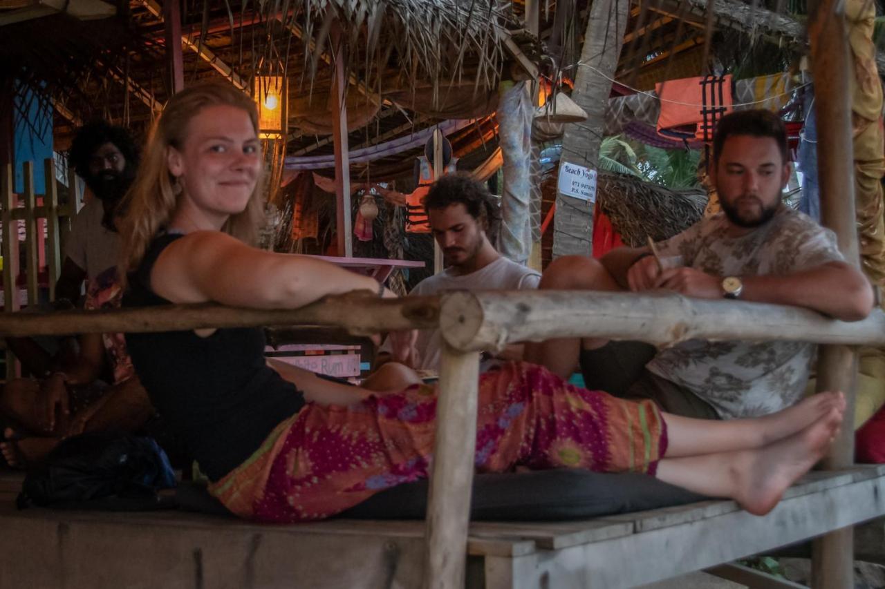 Backpack Beach Hostel & Reggae Bar Bussa Exterior foto